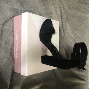 Mid heels only wore once paid 60 asking 30